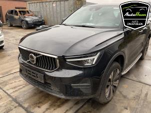 Volvo XC40 1.5 T5 Plug-in Hybrid 16V Épave (2023, Noir)