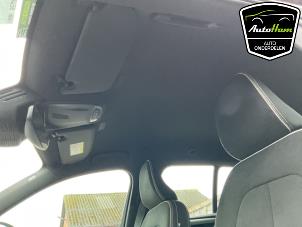 Volvo XC40 1.5 T5 Plug-in Hybrid 16V Épave (2023, Noir)