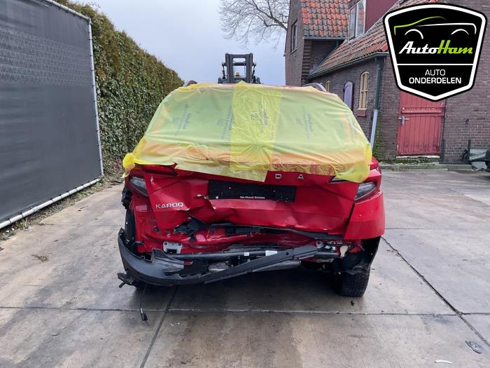 Skoda Karoq 1.5 TSI 16V Épave (2021, Rouge)