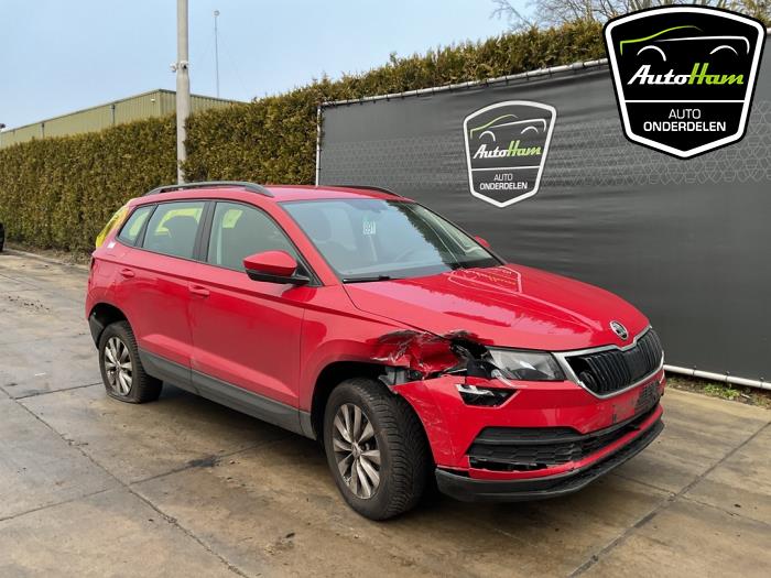 Skoda Karoq 1.5 TSI 16V Épave (2021, Rouge)