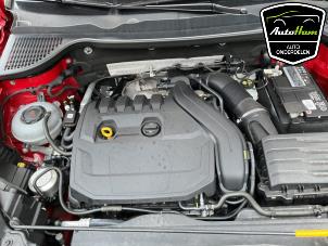 Skoda Karoq 1.5 TSI 16V Épave (2021, Rouge)