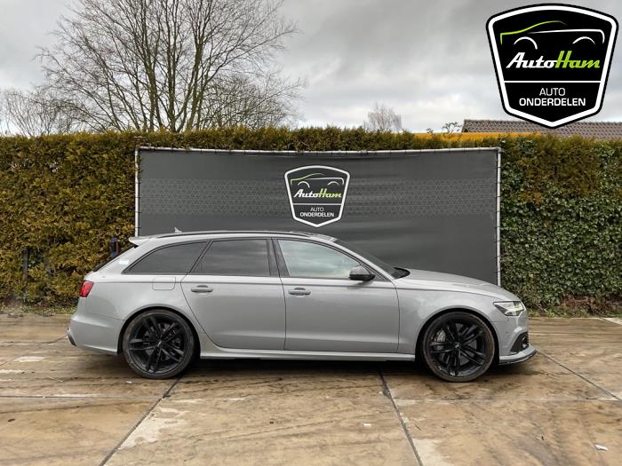 Audi RS 6 Avant 4.0 V8 TFSI 32V Épave (2015, Gris)