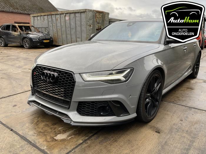 Audi RS 6 Avant 4.0 V8 TFSI 32V Épave (2015, Gris)
