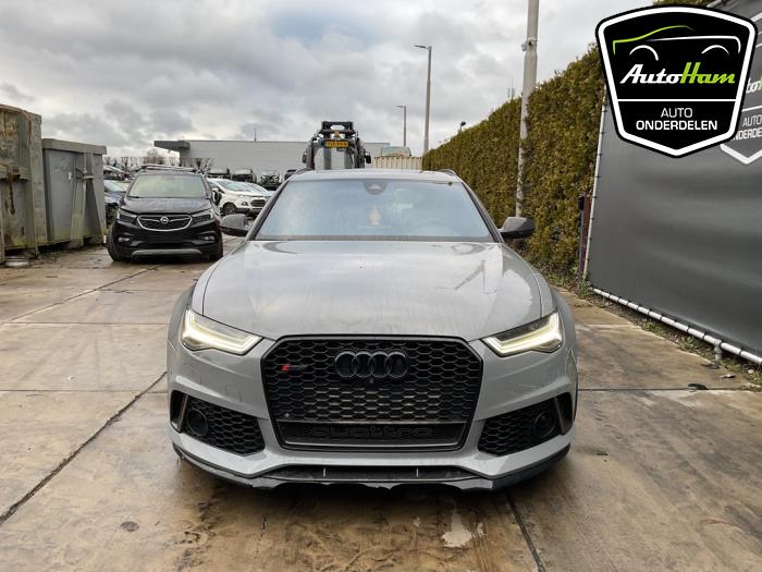 Audi RS 6 Avant 4.0 V8 TFSI 32V Épave (2015, Gris)