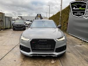 Audi RS 6 Avant 4.0 V8 TFSI 32V Épave (2015, Gris)