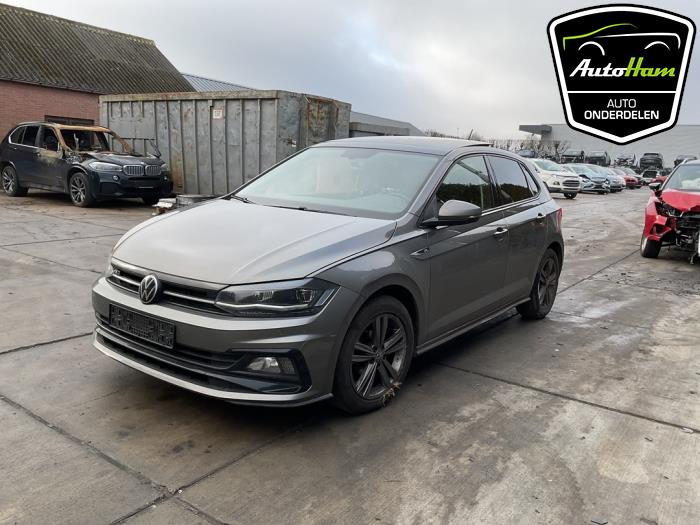 Volkswagen Polo VI 1.0 TSI 12V Samochód złomowany (2021, Szary)