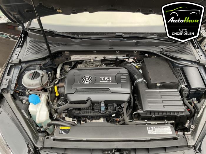 Volkswagen Golf VII 2.0 R 4Motion 16V Épave (2016, Noir)