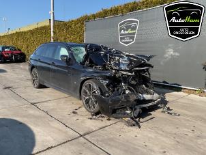 BMW 5 serie Touring 530i 2.0 TwinPower Turbo 16V Mild Hybrid Épave (2021, Noir)