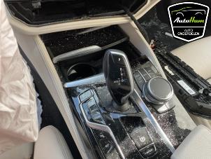 BMW 5 serie Touring 530i 2.0 TwinPower Turbo 16V Mild Hybrid Épave (2021, Noir)