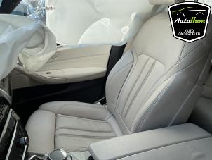 BMW 5 serie Touring 530i 2.0 TwinPower Turbo 16V Mild Hybrid Épave (2021, Noir)
