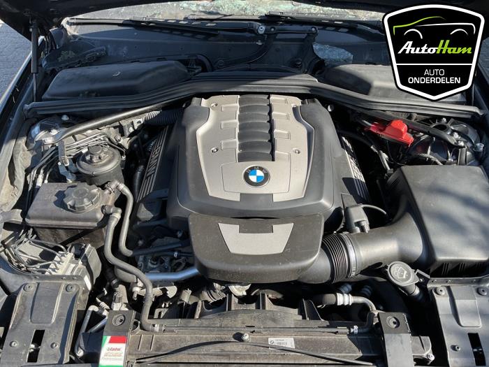 BMW 6 serie 650 i 4.8 V8 32V Vehículo de desguace (2007, Negro)