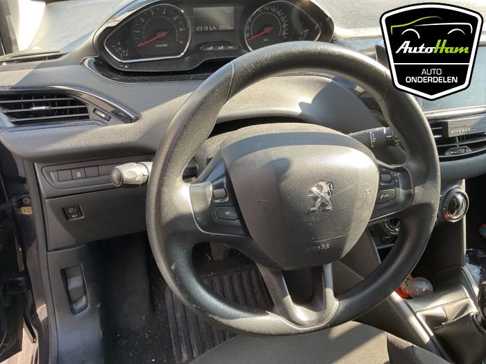 Peugeot 208 I 1.2 Vti 12V PureTech 82 Épave (2013, Bleu)