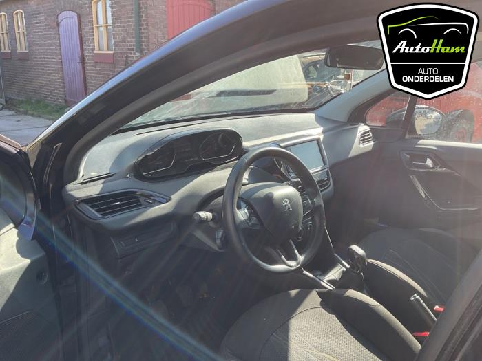 Peugeot 208 I 1.2 Vti 12V PureTech 82 Épave (2013, Bleu)