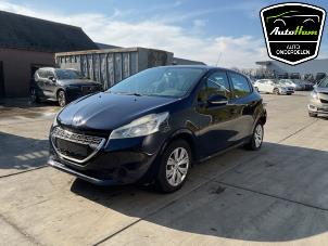 Peugeot 208 I 1.2 Vti 12V PureTech 82 Épave (2013, Bleu)
