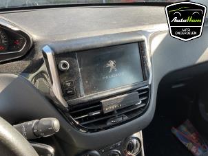 Peugeot 208 I 1.2 Vti 12V PureTech 82 Épave (2013, Bleu)