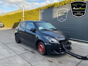 Suzuki Swift 1.2 16V Épave (2011, Noir)