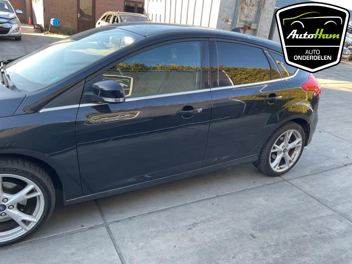 Ford Focus 3 1.5 EcoBoost 16V 150 Épave (2014, Noir)