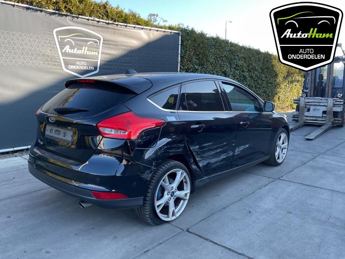 Ford Focus 3 1.5 EcoBoost 16V 150 Épave (2014, Noir)