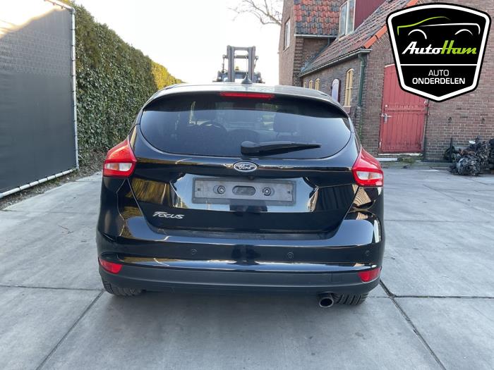 Ford Focus 3 1.5 EcoBoost 16V 150 Épave (2014, Noir)