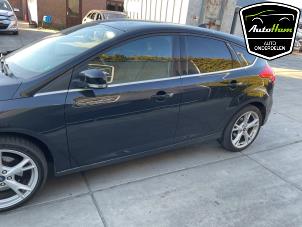 Ford Focus 3 1.5 EcoBoost 16V 150 Épave (2014, Noir)