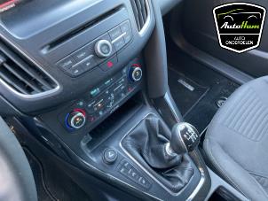 Ford Focus 3 1.5 EcoBoost 16V 150 Épave (2014, Noir)