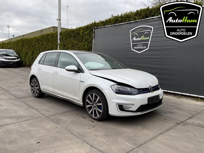 Volkswagen Golf VII 1.4 GTE 16V Samochód złomowany (2015, Bialy)