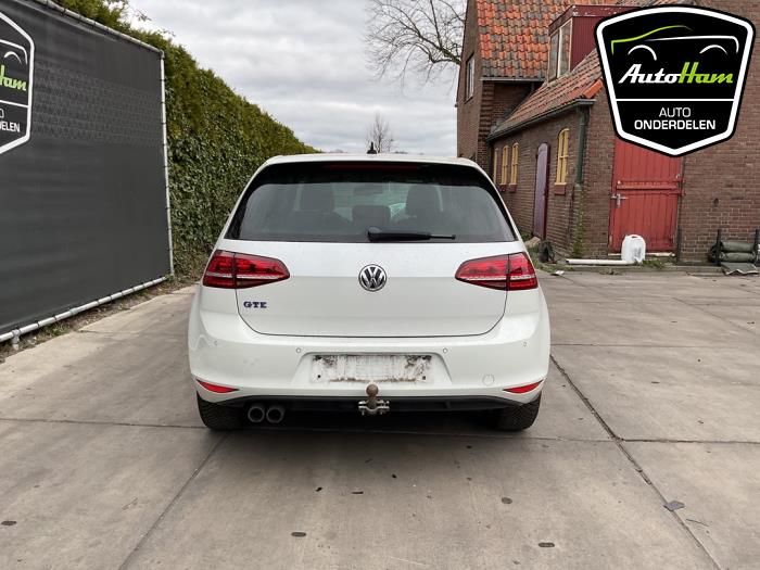 Volkswagen Golf VII 1.4 GTE 16V Samochód złomowany (2015, Bialy)