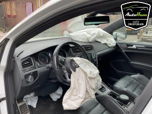 Volkswagen Golf VII 1.4 GTE 16V Samochód złomowany (2015, Bialy)