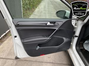 Volkswagen Golf VII 1.4 GTE 16V Samochód złomowany (2015, Bialy)