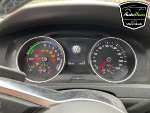 Volkswagen Golf VII 1.4 GTE 16V Samochód złomowany (2015, Bialy)