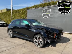 Audi A3 Sportback 1.5 35 TFSI 16V Mild Hybrid Épave (2020, Noir)