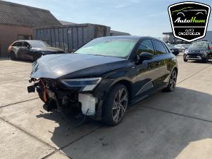 Audi A3 Sportback 1.5 35 TFSI 16V Mild Hybrid Épave (2020, Noir)