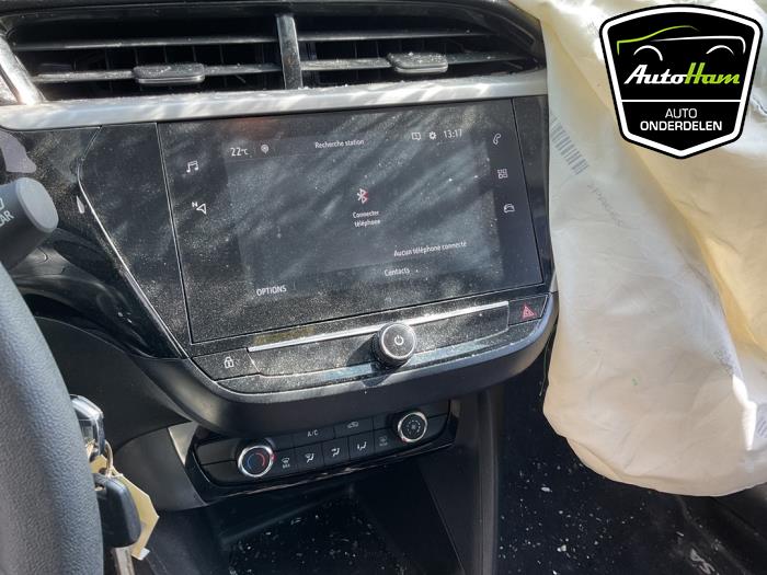 Opel Corsa F 1.2 Turbo 12V 100 Épave (2021, Noir)