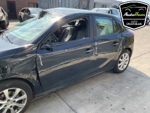 Opel Corsa F 1.2 Turbo 12V 100 Épave (2021, Noir)