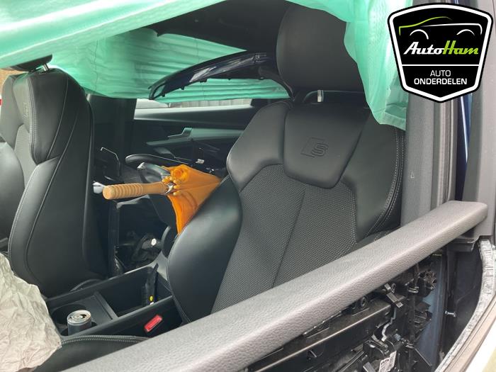 Audi Q5 2.0 TFSI 16V Quattro Samochód złomowany (2019, Niebieski)