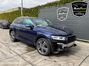 Audi Q5 2.0 TFSI 16V Quattro Samochód złomowany (2019, Niebieski)