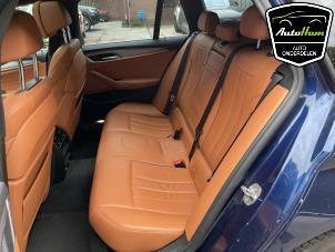 BMW 5 serie Touring 520i 2.0 TwinPower Turbo 16V Épave (2019, Bleu)