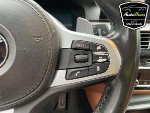 BMW 5 serie Touring 520i 2.0 TwinPower Turbo 16V Épave (2019, Bleu)