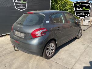 Peugeot 208 I 1.4 16V Épave (2012, Gris)