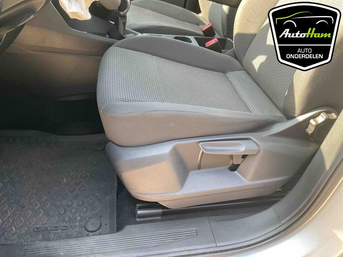 Volkswagen Caddy Cargo V 2.0 TDI BlueMotionTechnology Épave (2024, Gris)