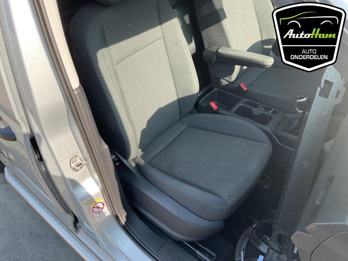 Volkswagen Caddy Cargo V 2.0 TDI BlueMotionTechnology Épave (2024, Gris)