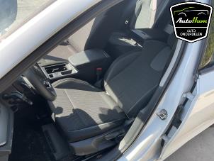 Skoda Octavia Combi 1.5 TSI e-TEC 16V Vehículo de desguace (2024, Blanco)