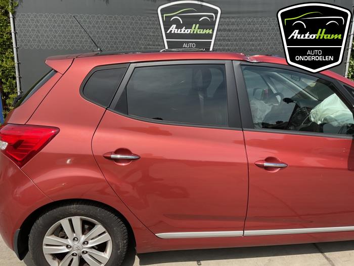 Hyundai iX20 1.4i 16V Épave (2011, Rouge)