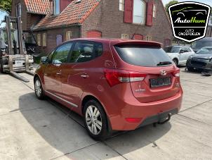 Hyundai iX20 1.4i 16V Épave (2011, Rouge)