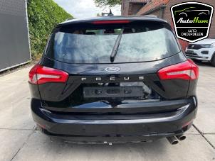 Ford Focus 4 Wagon 1.0 Ti-VCT EcoBoost 12V 125 Épave (2020, Noir)