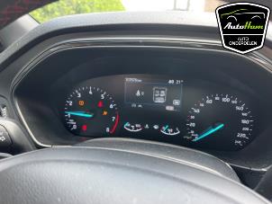 Ford Focus 4 Wagon 1.0 Ti-VCT EcoBoost 12V 125 Épave (2020, Noir)