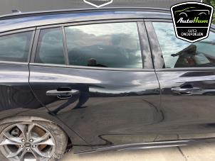 Ford Focus 4 Wagon 1.0 Ti-VCT EcoBoost 12V 125 Épave (2020, Noir)