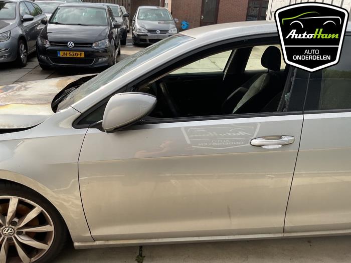 Volkswagen Golf VII 2.0 TDI 150 16V Vehículo de desguace (2017, Gris)
