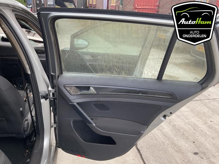 Volkswagen Golf VII 2.0 TDI 150 16V Vehículo de desguace (2017, Gris)