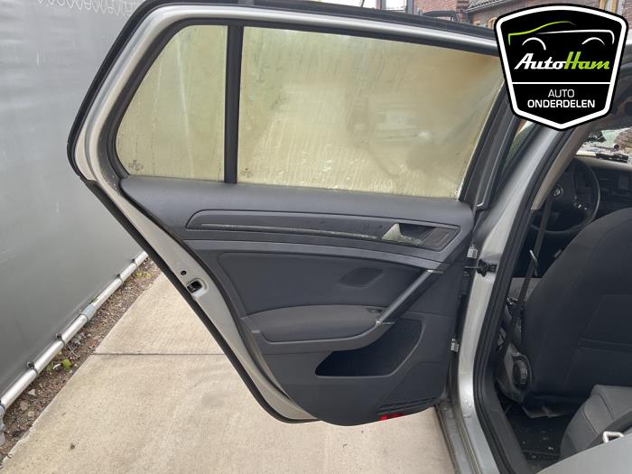 Volkswagen Golf VII 2.0 TDI 150 16V Vehículo de desguace (2017, Gris)